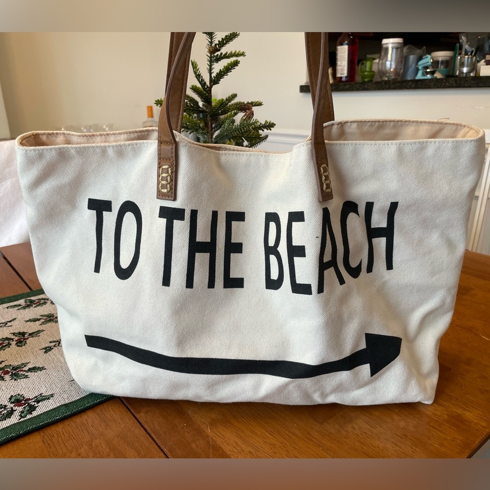 Straw Studios Beach Bag